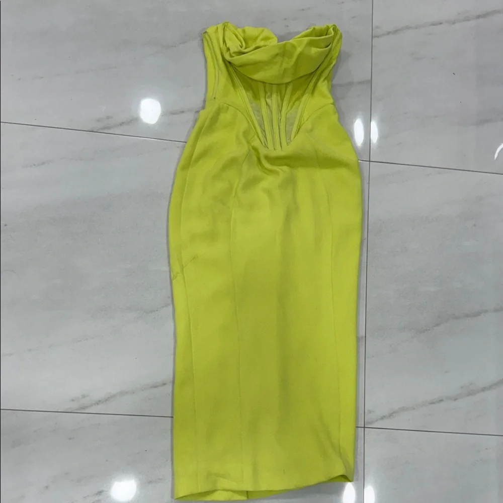 House of CB Strapless Corset-Detail Lime Green Bodycon Dress Medium-Plus cup - Picture 2 of 5